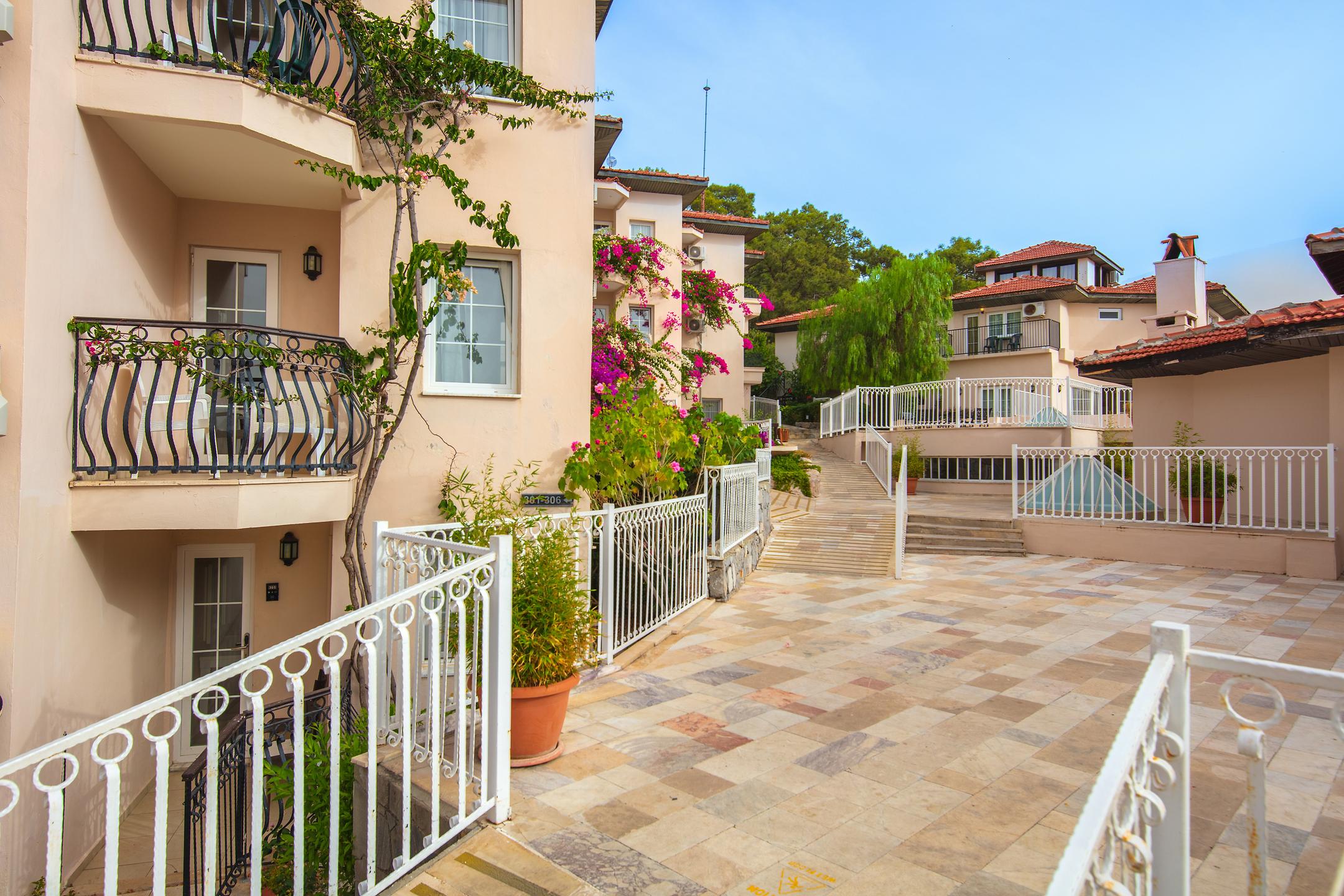 Otel Kıyasla Otelleri